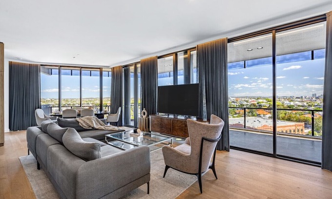 Newstead Apartment | View From the Top - Brand New 3BR Luxury Skyhome