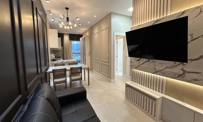 Porto Belo Apartment | a 600m da Praia! Apartamento Sofisticado com Duas Suítes em Balneário Perequê