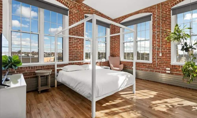 Downtown Apartment | A Boho Paradise