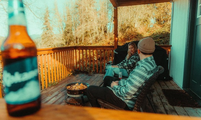 Arlington Cabin | Modern PNW cabin surrounded in wooded forest with a private pond