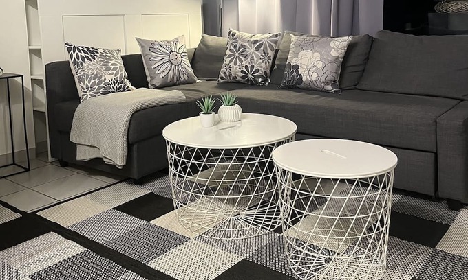 Minden Apartment | Ferienwohnung - Kleine Flora - Direkt am Wunderschönen Wiehengebirge