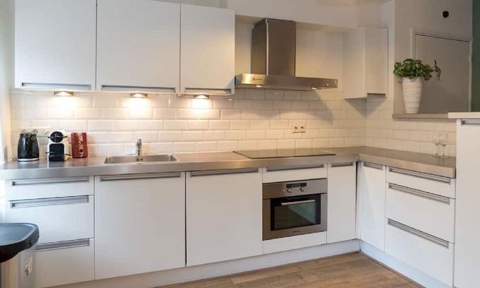 Canal Ring Apartment | 2 Bedrooms Apartment 1017