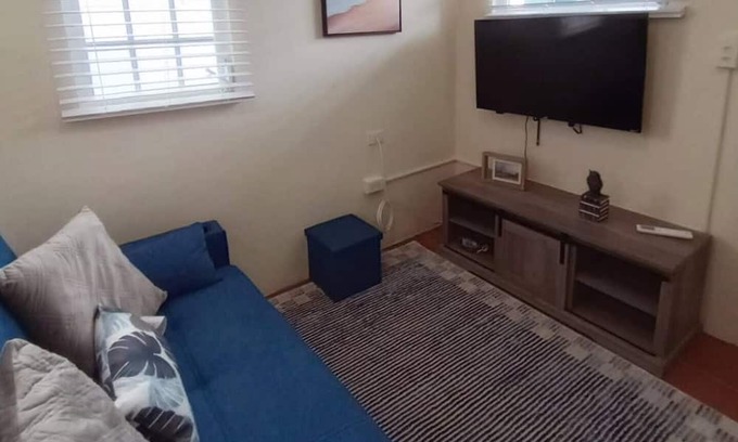 Aguadilla Pueblo House | Bienvenidos a Kasita! Close to the beach!