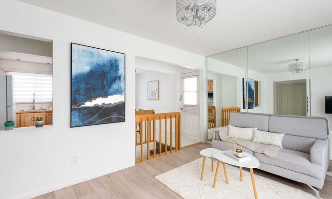 Brossard House | Our charming house offers an unparalleled experience