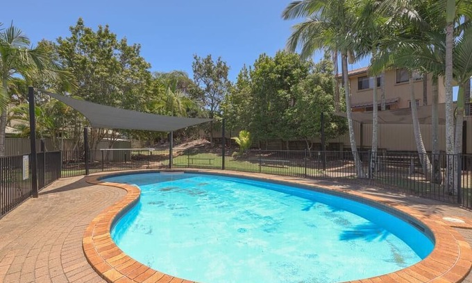 Labrador House | Tranquil 3BR Unit, Storyful Charm, Free Parking