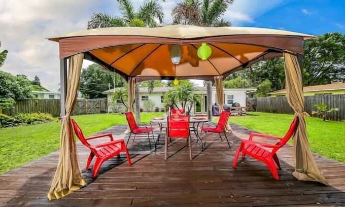 River District Apartment | 2 Bedroom 792133 by Houzlet