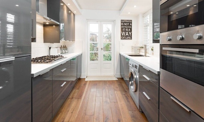 Trafford House | SPR Altrincham A Lovely Period Property Home
