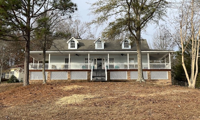 Arley House | solid rock shoreline, no steps, views,