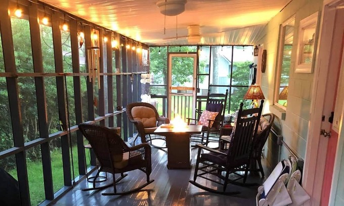 Windy Hill Apartment | Welcome To Our Beach Paradise