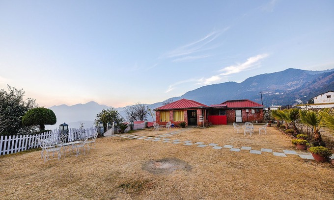 Tehri Hotel | Fabexpress 180 Degree Resort