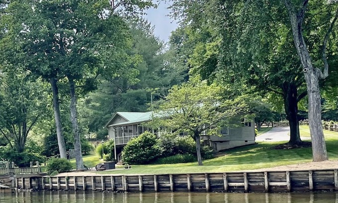 Hickory House | Relax at Pretty Point on Lake Hickory with amazing lake views throughout house!