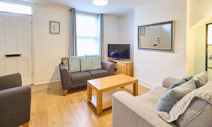 Canterbury House | Host & Stay | Prospect Place