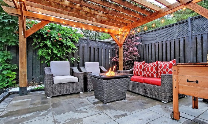 Aurora House | Family Oasis with Private Pool