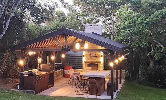 Whakamarama House | Caravan Summer Holiday!