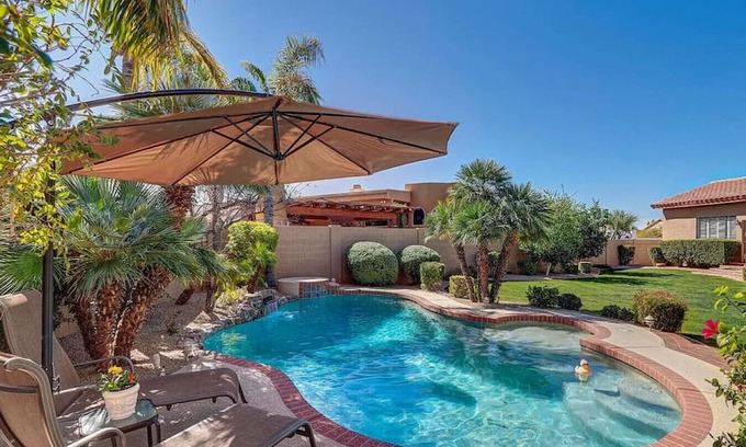 La Paz At Desert Springs House | 4BR Scottsdale Chateau with Pool Hot Tub Garage