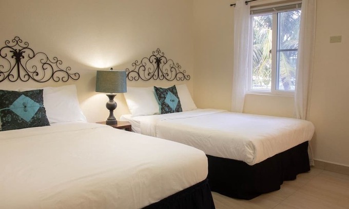 Tamuning Apartment | Beachfront 1BR - Unit 203 Ocean Villa
