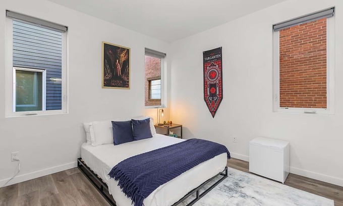 Capitol Hill Apartment | Meleys' Crimson Keep: Driftmark's Suite
