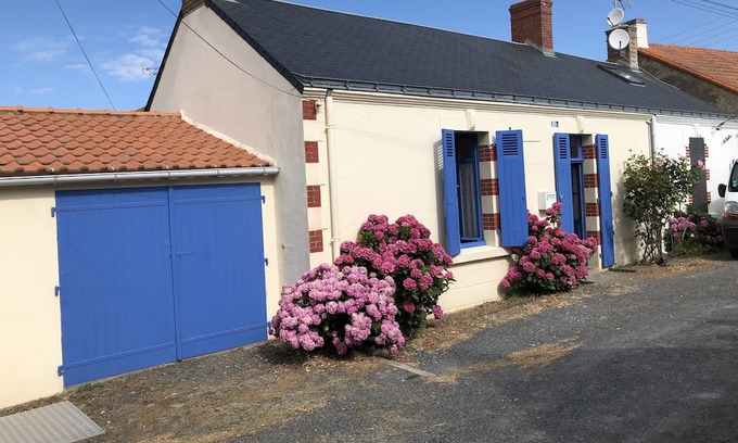 Saint-Gilles-Croix-de-Vie House | Maison de 2 Chambres, Quartier Boisvinet Tranquille & Familial,100m de la Plage