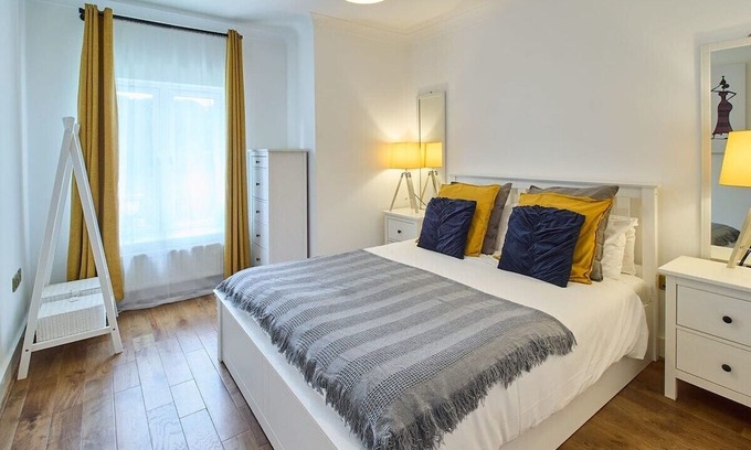 Canterbury Apartment | Host & Stay | Bellflower Mews