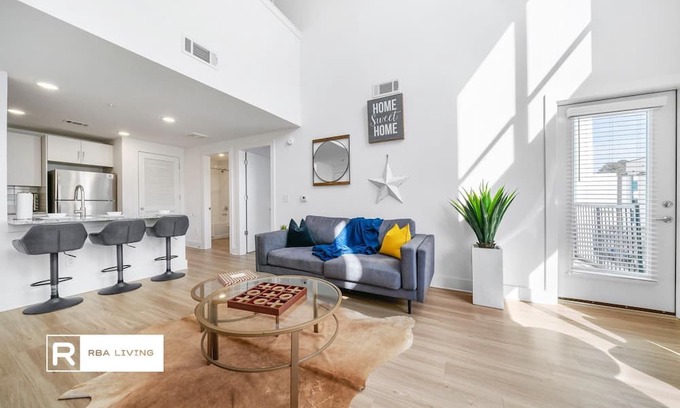 Chosewood Park Apartment | Gorgeous Top Floor Skylark Loft x RBA