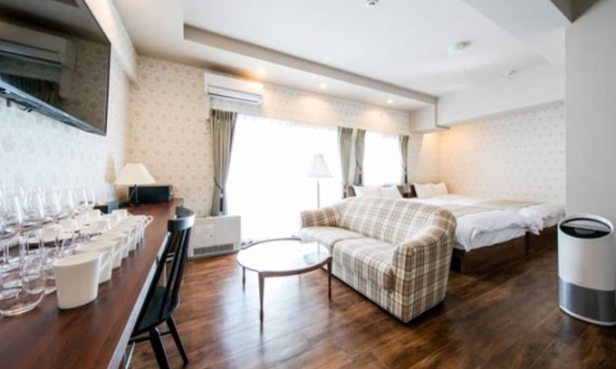 Kotoni House | Victorian style UK family room stay without mea / Sapporo Hokkaidō