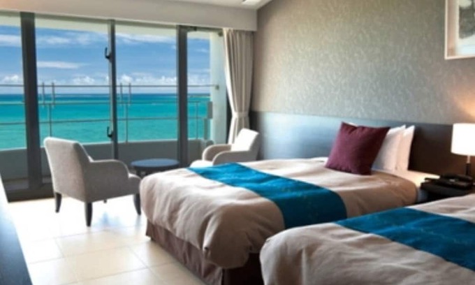 Uruma House | Breakfast included Spend a luxurious time doing / Uruma Okinawa