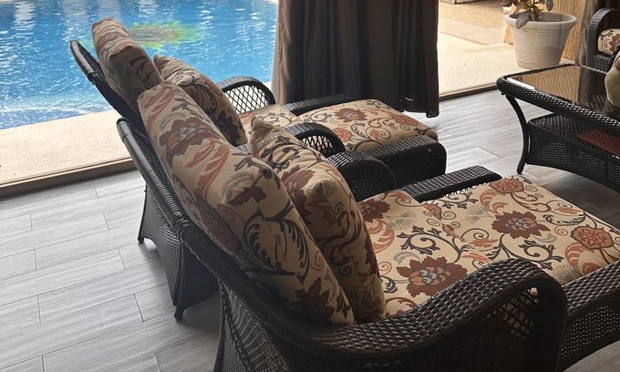 El Cid House | Located on El Cid golf course, private pool, minutes to the beach.