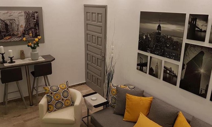 Aigaleo Apartment | 'Golden Aurora' Apartment With Elegant Style