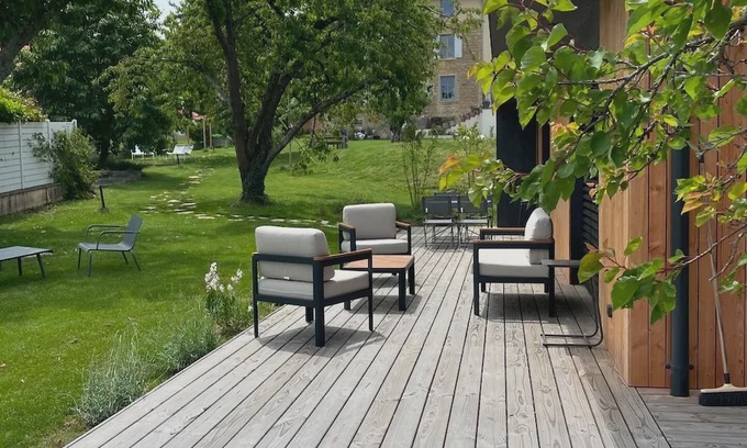 Saint-Germain-au-Mont-d'Or Cabin | Gite Loft 70m2 Atypique 2/4 persons near Lyon. Entire dwelling