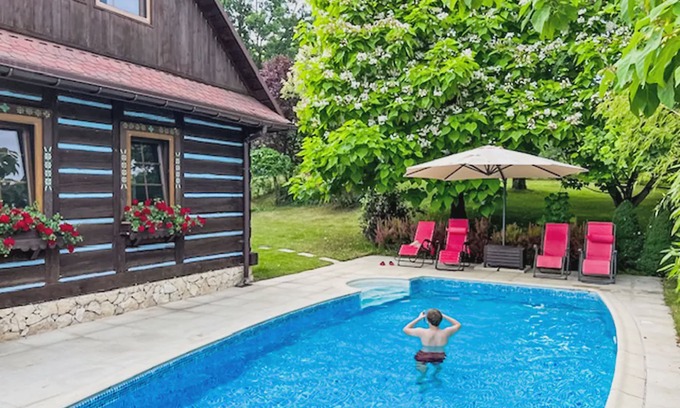 Chrosna House | Holiday Home Bastrówka by Interhome