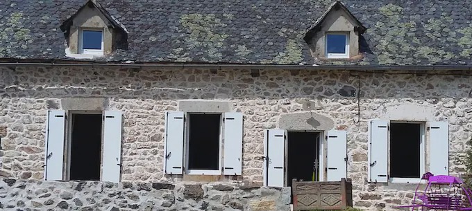 Vebret Cottage | GITE4*IN THE HEART OF AUVERGNE WITH BALNEO AND SAUNA