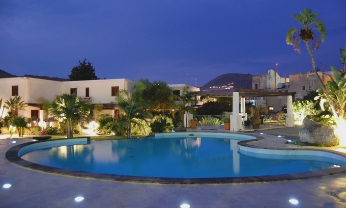 Lipari Historic Centre Hotel | Residence Hotel La Giara