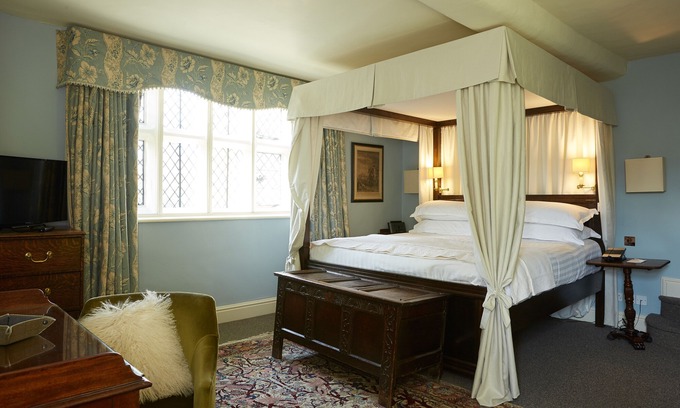 Rowsley Hotel | The Peacock at Rowsley