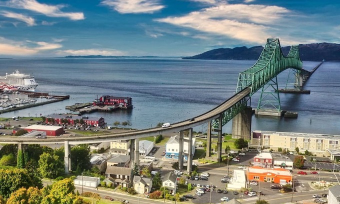Astoria House | Charming Coastal 4BR Home Near Columbia River