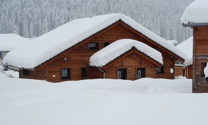 Lamoura Ski Chalet | Haut jura semi-detached chalet in lamoura at the foot of the cross-country ski trails