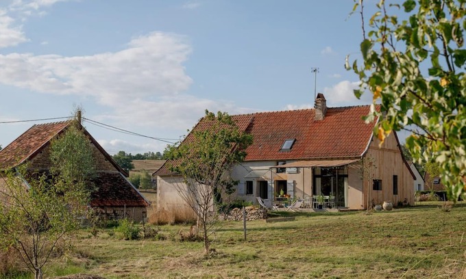 Saint-Julien-de-Civry House | Le Petit Civry - SAINT JULIEN DE CIVRY