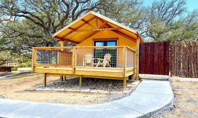 Ingram RV Rental | Beautiful Tented Cabin in Texas for Glamping by Guadalupe River