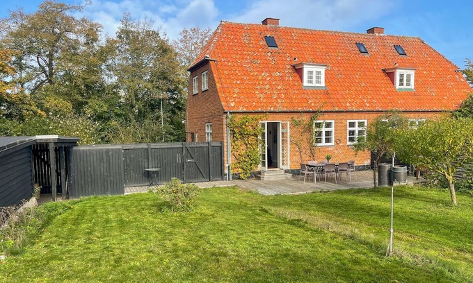 Svaneke House | Amazing home in Svaneke with WiFi