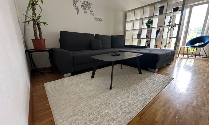 Bruhl-Guterbahnhof Condo | Fantastic apartment with small terrace in the heart of Freiburg