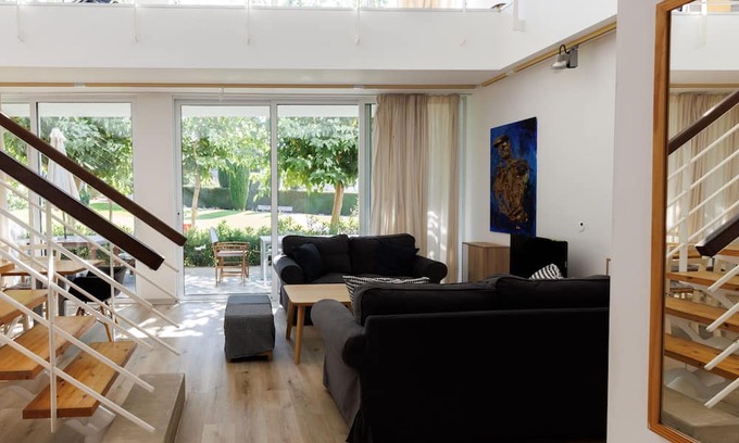 Pentakomo Apartment | Eupraxia | Three-Bedroom Apartment, Art by PraXis Apartments