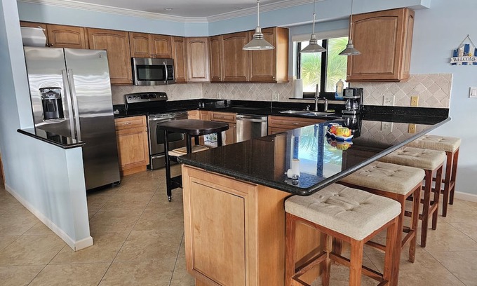 Long Key House | Tranquil 3-bedroom 2 bathroom house bay and ocean access with dock and boat lift