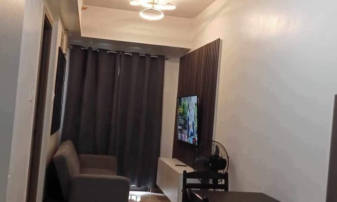 Barangay 76 Apartment | Apartment Hotels nearest walking Distance MOA, Airport,PICC,ASEAN,SMX