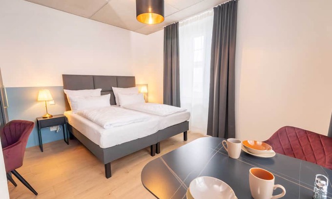 Markdorf Apartment | Double room with balcony # 4 - Das Adler by Dilpert