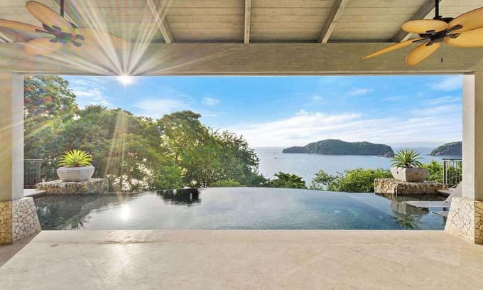 Papagayo Peninsula Villa | Papagayo Villa | 2 Private Pools | Sleeps 12