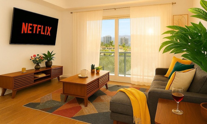 Downtown Apartment | Charming 1-bedroom apartment in fabulous Glendale with fitness room, AC