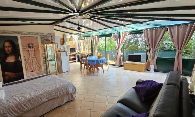 Meulan-en-Yvelines Apartment | Beautiful loft for 4 with large terrace