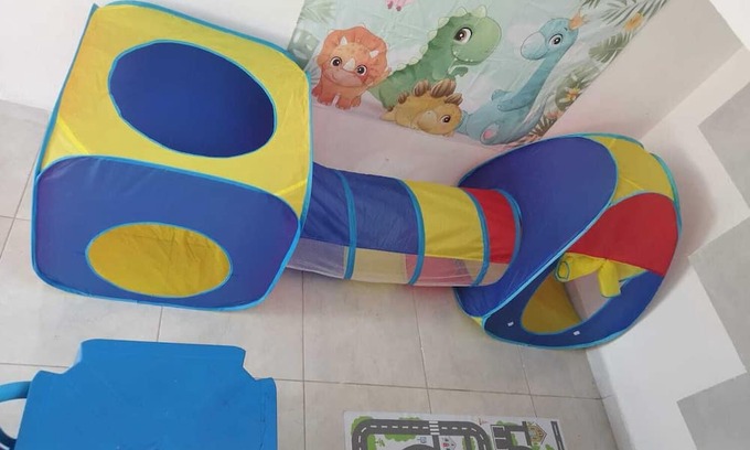 Lucena House | Espaçosa propriedade de 5 quartos na encantadora Lucena com ar condicionado