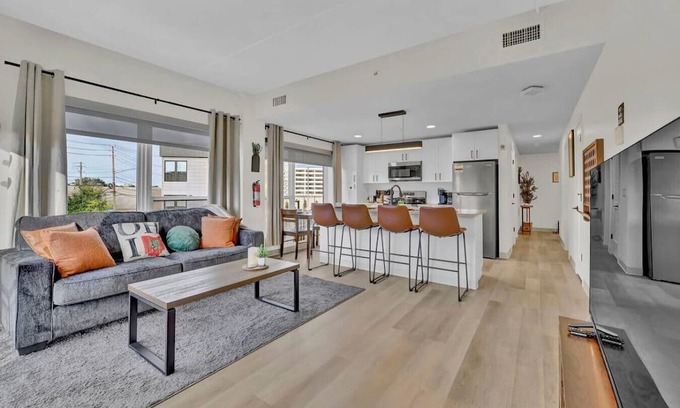 University Circle Apartment | Stay Near Cleveland Clinic + University Circle