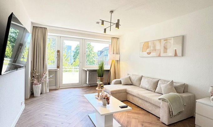 Vahrenwald-List Apartment | REGENCY Apartments - City apartment I Balcony I WLAN I Netflix I Parking spaces