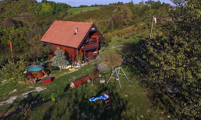 Ozalj House | Amazing home in Zorkovac with sauna